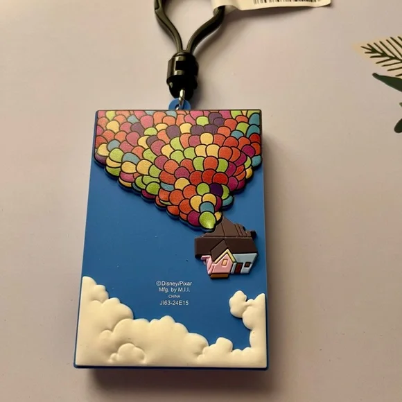 NWT, Disney Pixar 'Up' Colorful Balloon Bag Clip - Picture 2 of 2
